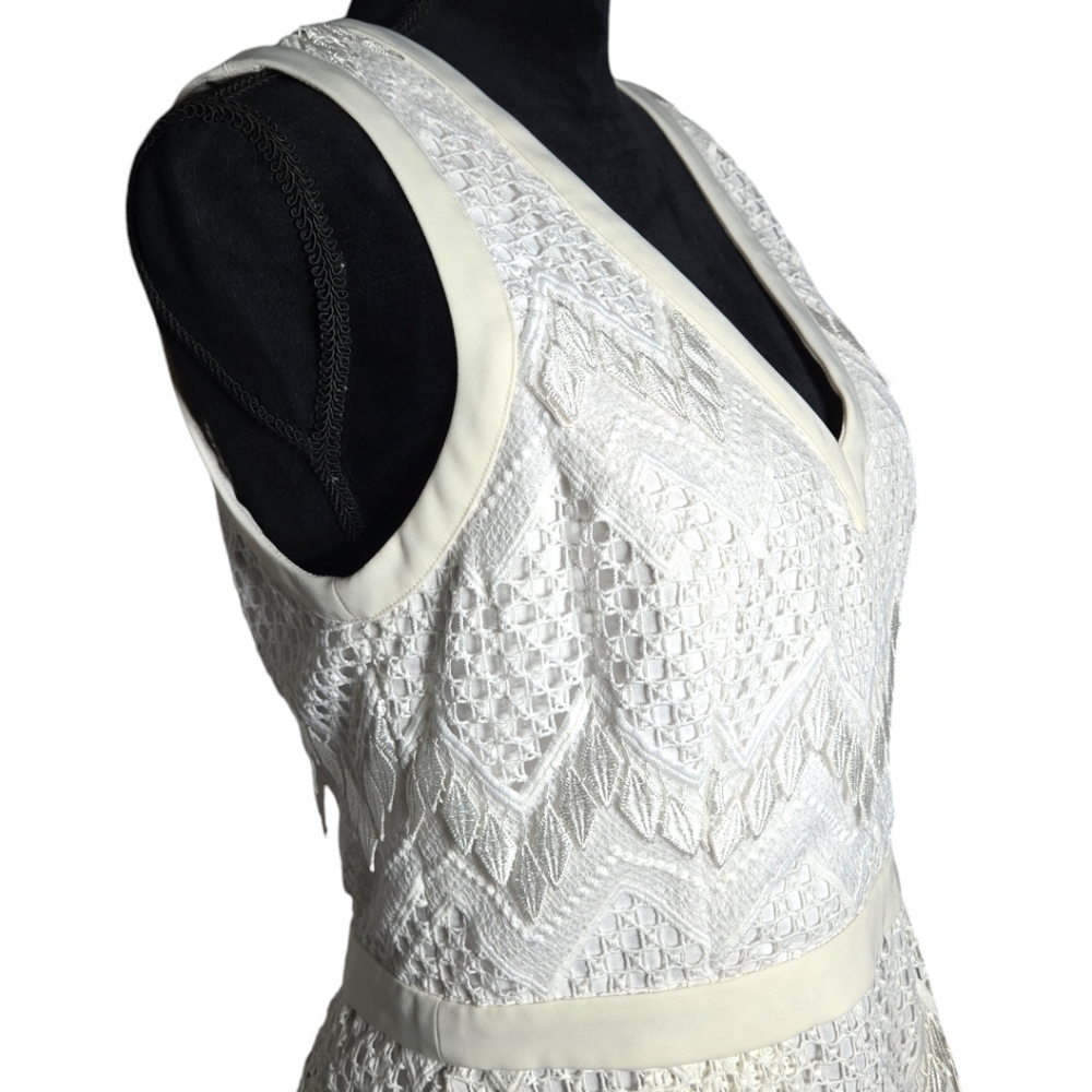 NWT Adelyn Rae White Crochet Dress Size Medium - Picture 6 of 13